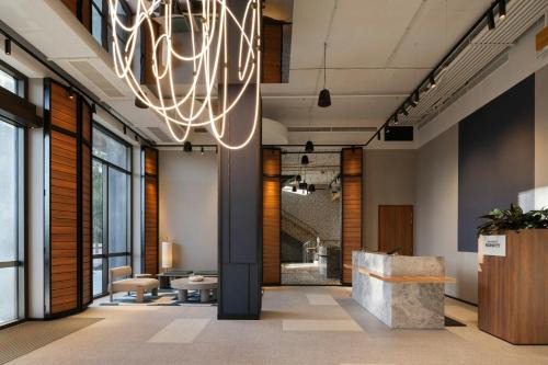 Murdoch Hotel | Modern Comfort at Courtyard by Marriott Perth Murdoch