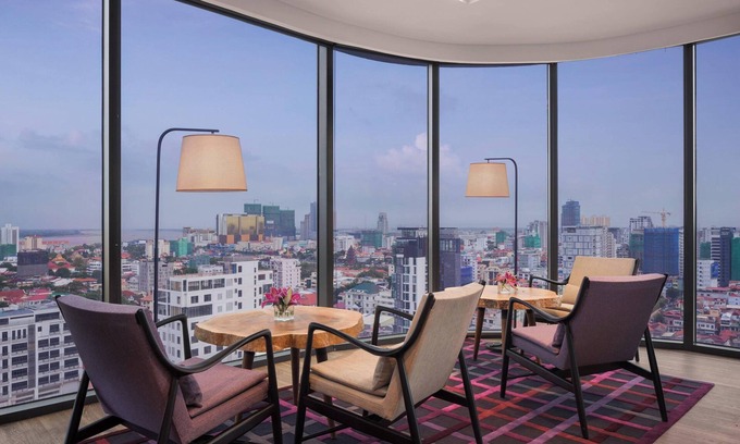 Phnom Penh City Centre Hotel | Tranquil Retreat at Courtyard by Marriott Phnom Penh