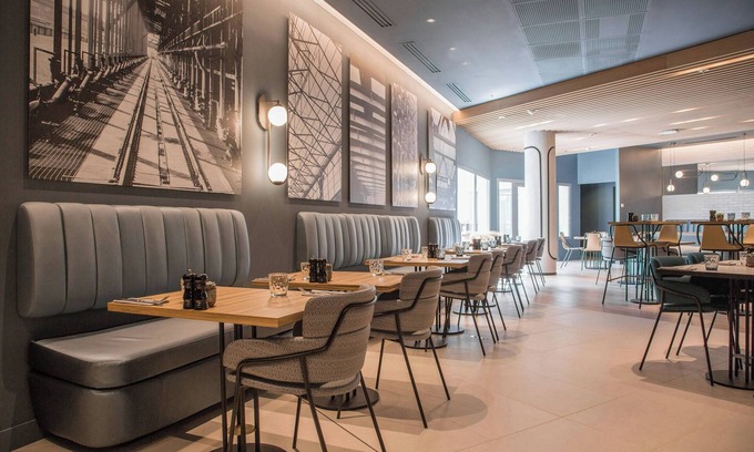 Arcueil Hotel | Inviting Courtyard by Marriott Paris Arcueil with Spa & Dining