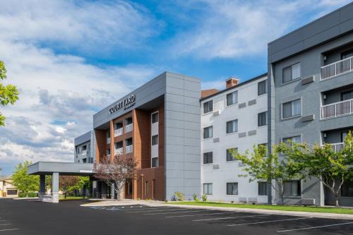 Reno/Tahoe Airport Hotel | Discover Courtyard by Marriott Reno with Great Amenities