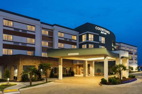 Ruston Hotel | Discover Oceanfront Comfort at Courtyard by Marriott Ruston