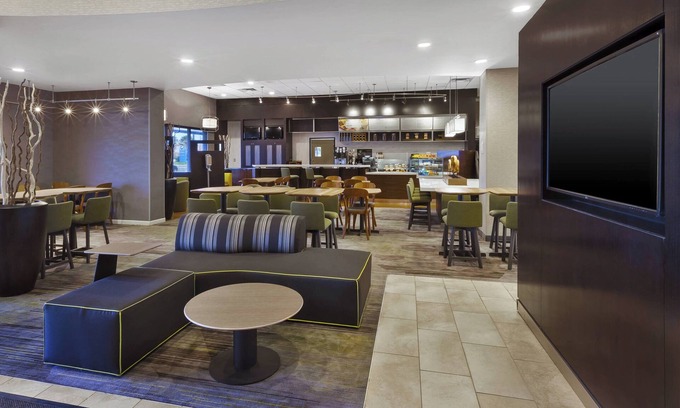 Secaucus Hotel | Discover Courtyard by Marriott Secaucus Meadowlands