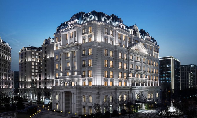 Putuo Hotel | Top-Rated Courtyard by Marriott Shanghai with Family Amenities