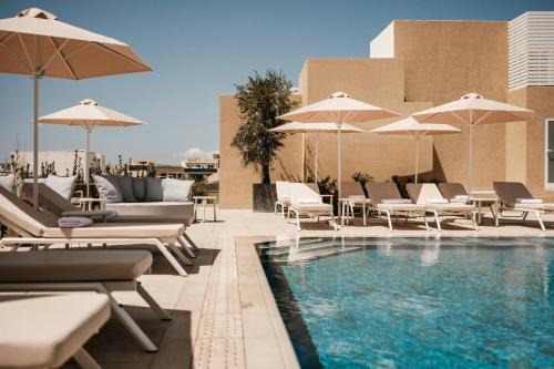 Sliema Hotel | Comfortable Park Hotel and Apartments with Pool & Hot Tub
