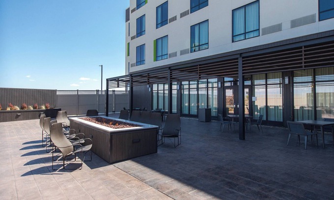 Rapid City Hotel | Welcoming Courtyard by Marriott Rapid City with Top Amenities