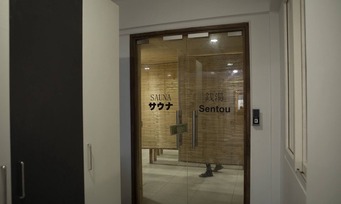 Suluru Apartment | Comfortable Stay at Courtyard By Yuhi with Pool & Breakfast