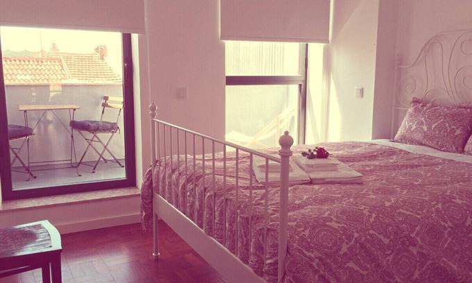 Aveiro Apartment | Cozy Stay at Courtyard House 2 with Family-Friendly Amenities