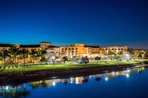 Naval Training Center Hotel | Relax at Courtyard San Diego Airport/Liberty Station
