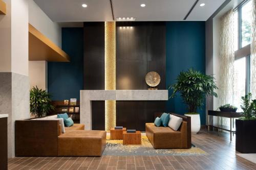 Pioneer Square Hotel | Discover Courtyard Seattle Downtown with Pool & Dining Options
