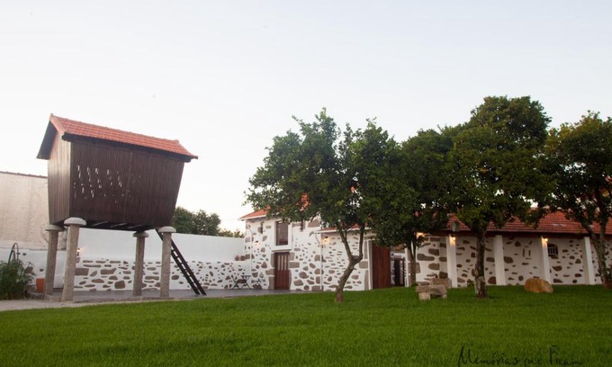 Mozelos House | Guest Rated 9.4: CoutoRural with Private Pool & Dining
