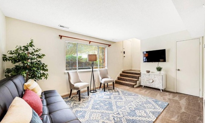 Alabaster House | Convenient Alabaster Townhome Near Birmingham - 10/10 Rated