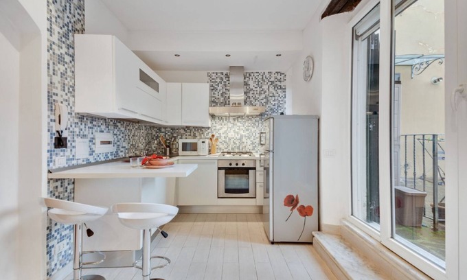 Coverciano Apartment | Modern Coverciano Apartment with Cozy Patio & Kitchen
