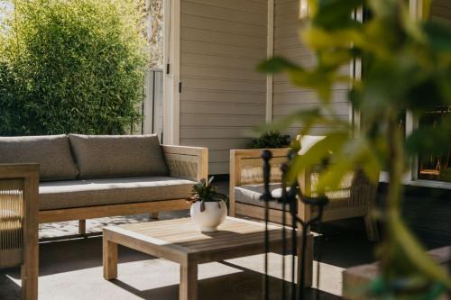 Trentham House | Cow Bell Cottage