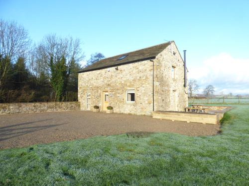 Clitheroe House | Pet-Friendly Retreat at Cow Hill Laith Barn - Rated 9.8/10
