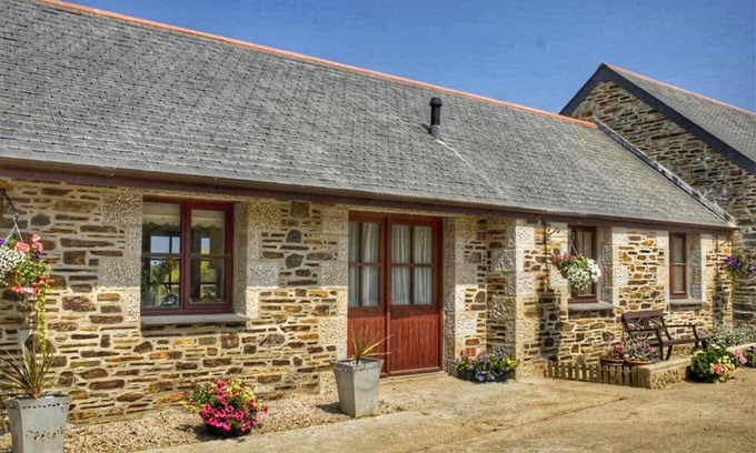Camborne Cottage | Scenic Cowslip, Gwitihian with Views of St Ives Bay