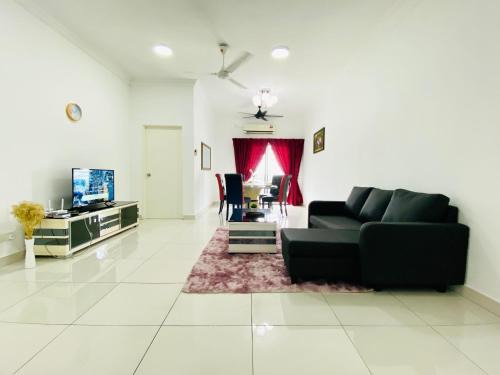 Seksyen 7 Apartment | Welcoming Retreat for Groups in Shah Alam's I-City