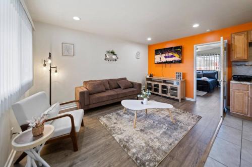 Ferndale Apartment | Charming 1-Bedroom Apartment Steps from Downtown Ferndale