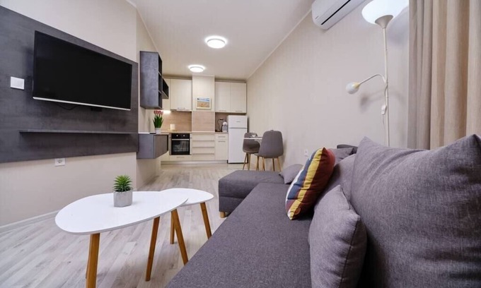 Plovdiv Apartment | Cozy 1-bed Apartment 2