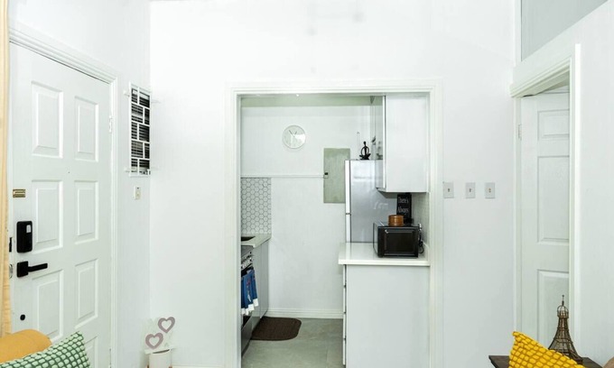 New Kingston Apartment | Inviting Kingston Apartment with Kitchen & Breakfast Included