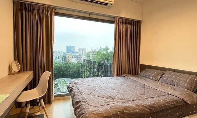 Bang Chak Apartment | Cozy 1-bedroom apartment in downtown, Bangkok,high speed wifi, 400m to sky train
