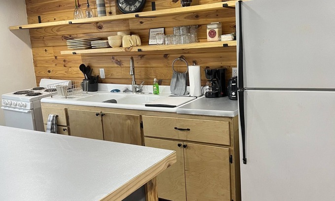 Mason Apartment | Renovated 1-Bedroom Apartment Near Mason Square Awaits