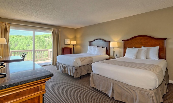 Clayton Condo | Family-Friendly Kingwood Resort: Two Queen Unit with Pool