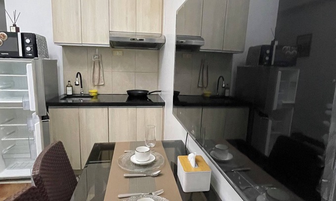 Brgy. 719 Condo | Cozy 1-bedroom condo with balcony in Roxas Blvd
