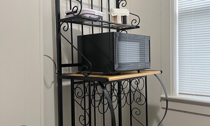 Sterling Apartment | Ideal 1 Bedroom for Traveling Professionals - Guest Rated 9.8