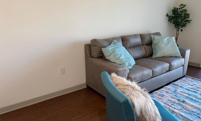 Frisco Apartment | Charming 1-Bedroom Retreat Near The Star with Pool