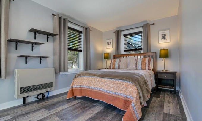Bar Harbor Apartment | Inviting 1 BR Retreat in the Heart of BH - Family Friendly