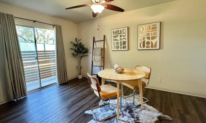 Medical Center District Condo | Cozy 1bedroom condo in Medical Area with WiFi, AC