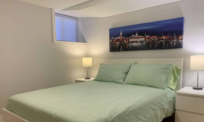 Trinity - Bellwoods Apartment | Perfect 1-Bedroom Suite for Families and Pets