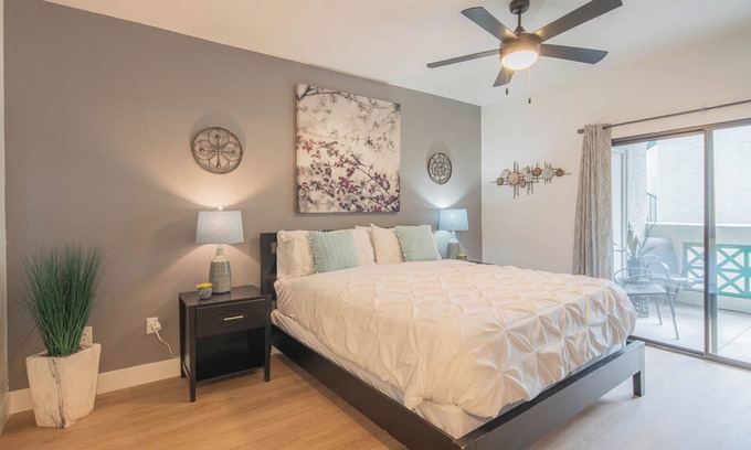 Kierland Condo | Tranquil Getaway: Perfect Location near Golf & Shopping