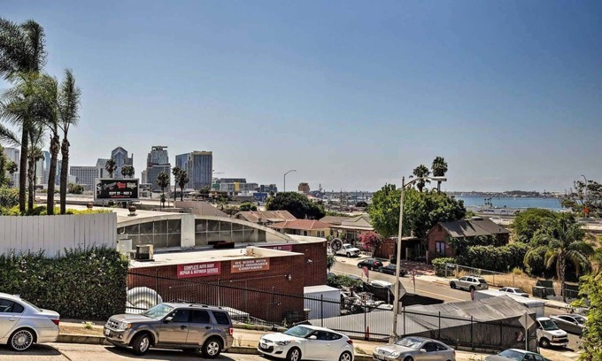 Bankers Hill Apartment | Charming Bankers Hill Apt with Patio & Family Amenities