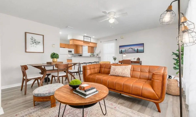 Safety Harbor Apartment | Charming 2-Bedroom Retreat Near Downtown Safety Harbor
