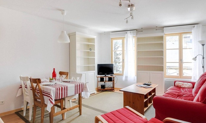 Luz-Saint-Sauveur Apartment | Ideal Family Retreat: Apartment Luz-Saint-Sauveur for 6