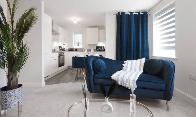 Milton Keynes Apartment | Cozy 2-Bedroom Apartment