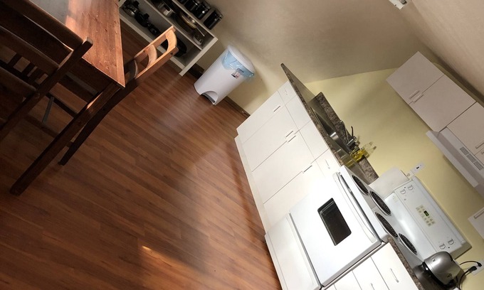 Hardisty Apartment | Inviting 2 Bedroom Apartment in Hardisty AB with Breakfast