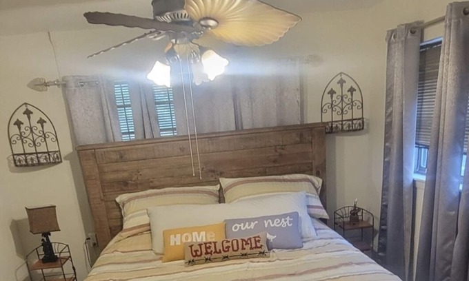 OST - South Union Apartment | Cozy 2 bedroom nook near Texas Medical Center Downtown & Reliant Stadium