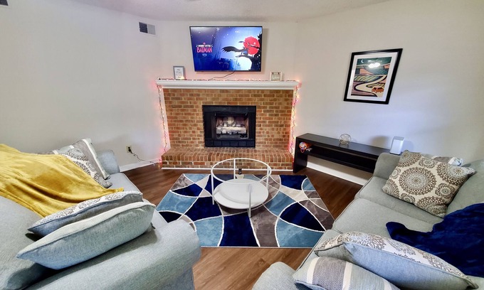 Town Center House | Inviting 2-Bedroom Townhouse with Family-Friendly Amenities