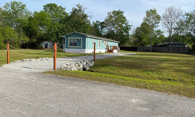 Ocean Isle Beach House | Cozy 2-bedroom home close to beaches & parks