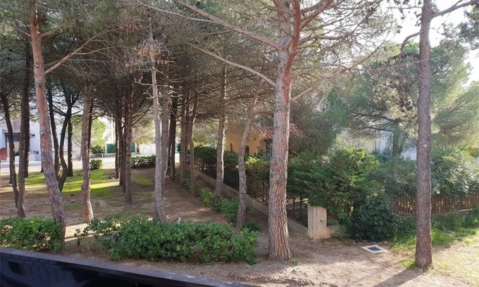 Argeles Plage Apartment | Inviting Apartment Argelès-sur-Mer with Oceanfront Views