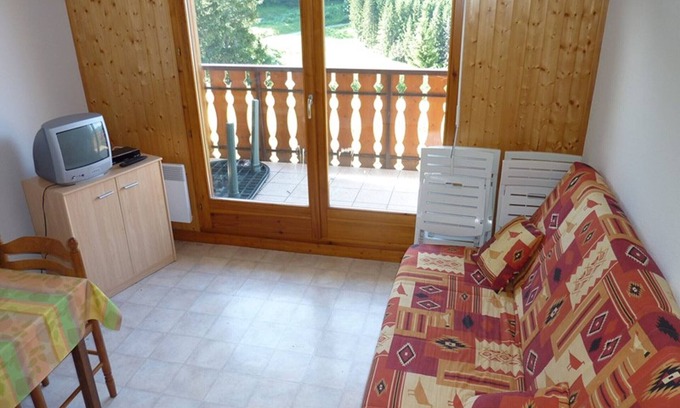 Station de Drouzin le Mont Apartment | Cozy 1-Bedroom Apartment Biot for Up to 6 Guests