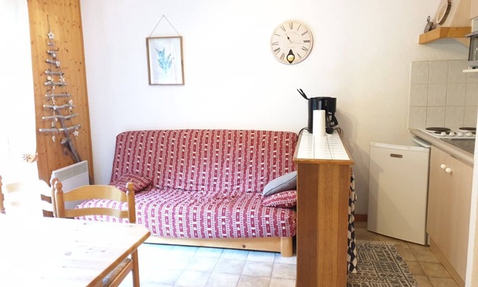 Saint-Jean-dʼAulps Apartment | Comfortable 1-Bedroom Apartment in Saint-Jean-d'Aulps