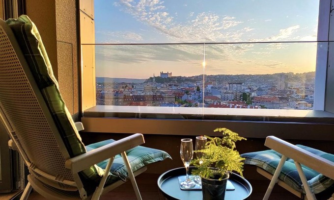Old Town Apartment | Enchanting 2-Room Flat with Castle View and Oceanfront Access