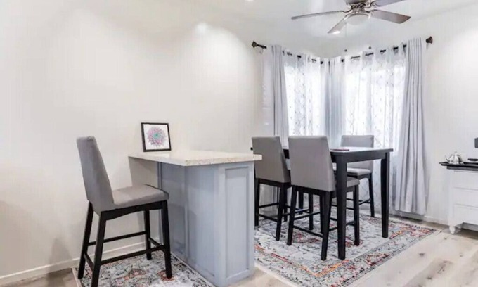 Los Angeles Apartment | Inviting 2-Bedroom Unit with Free Parking for Families