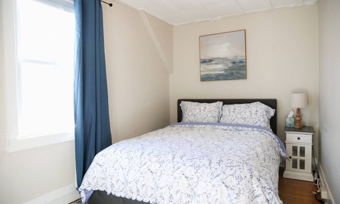Winooski Apartment | Pet-Friendly 2-Bedroom Apartment Steps from Downtown