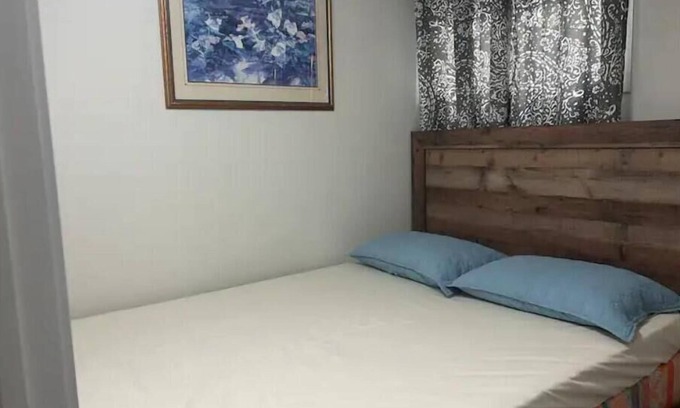 Saskatoon Apartment | Inviting 2-Bed Suite with Breakfast in Prime Location