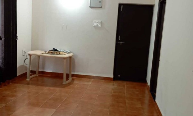 Saunta Vaddo House | Charming 2BHK Apartment Steps from Calangute Beach