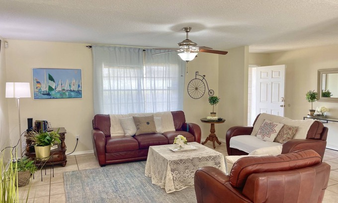 Florida Central Atlantic Coast House | Charming 3-Bedroom Retreat: Minutes to Disney & Universal